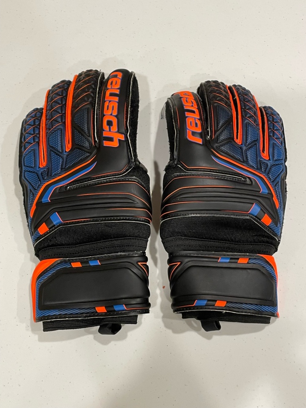 Reusch Attrakt Goalkeeper Gloves Size 10 Blue Black Orange Soccer Goalie Gloves